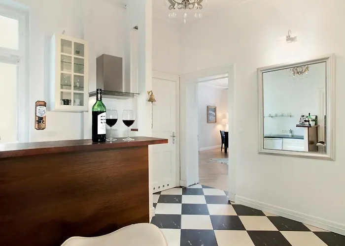 Elite Admiralski Przy Plaży *